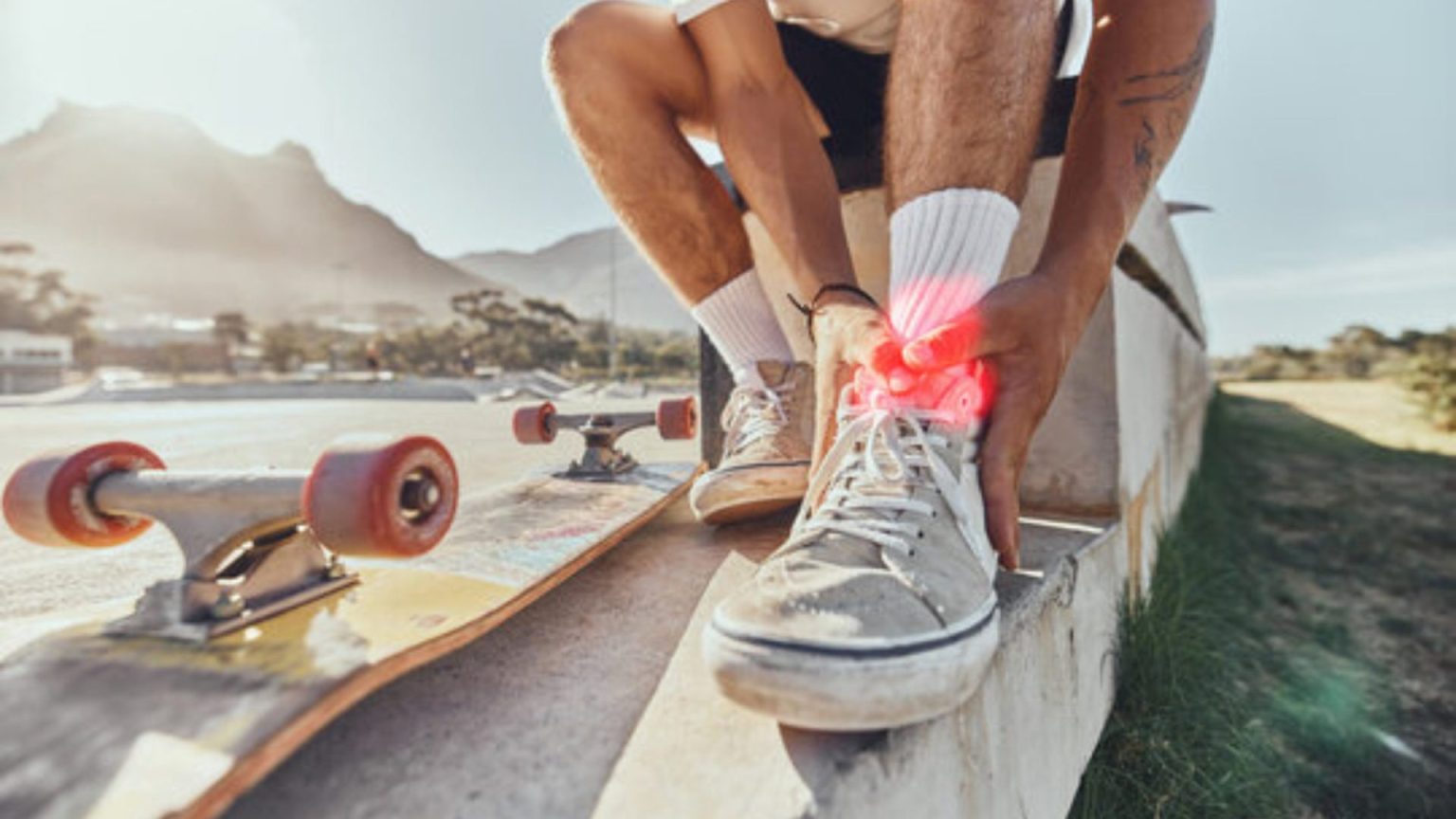 Why Do My Feet Hurt When I Skateboard? 8 Reasons + Solutions