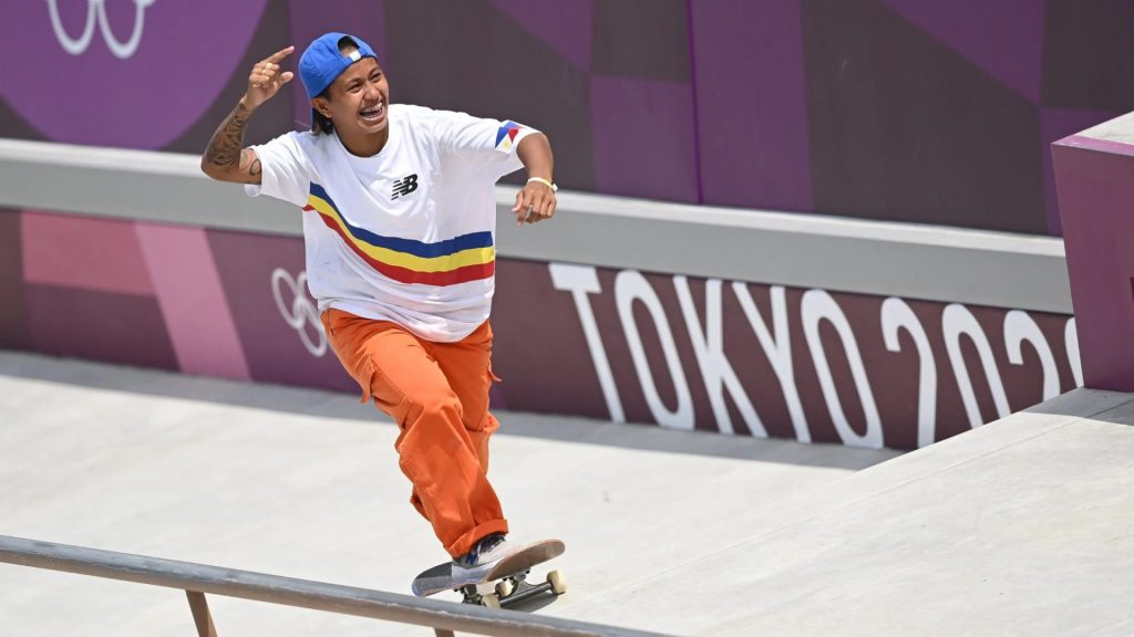 female skateboarder in olympics
