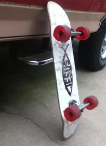 how to put cruiser wheels on a skateboard